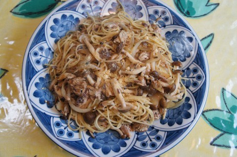 食いしん坊主亭のサバ缶パスタ