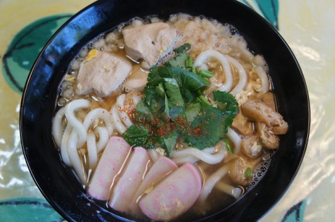 食いしん坊主庵のきつね&かしわうどん