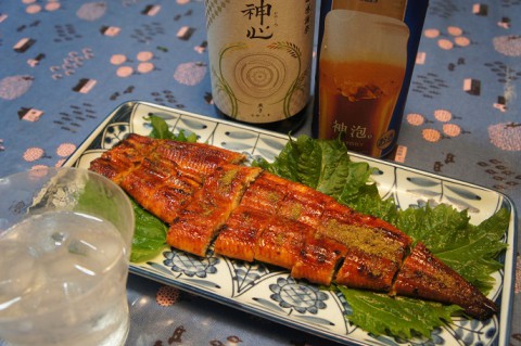 うなぎの蒲焼を神心純米大吟醸で