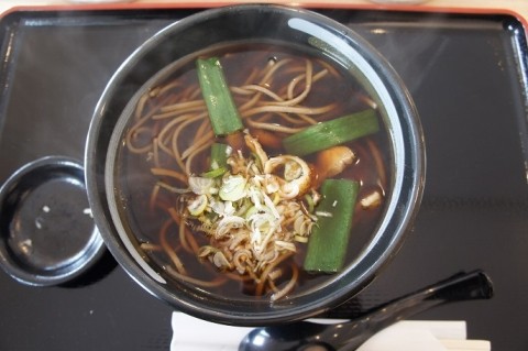清水町・石臼挽き十割そば 農志塾さんの地鶏かしわそば