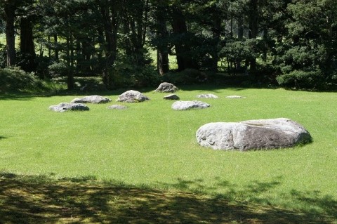 幕別町忠類・加藤八郎庭園美術館