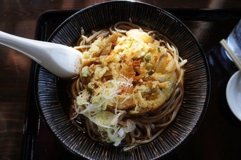 芽室町・蕎麦処なかがわさんのかき揚げ蕎麦