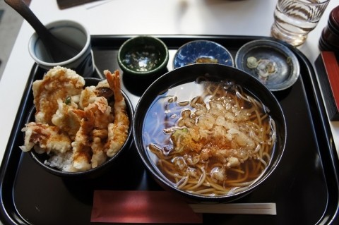 帯広そば処 KABUTO(カブト)さんの チビえび天丼セット