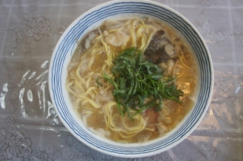 煮込んでおいしい鍋用ラーメン