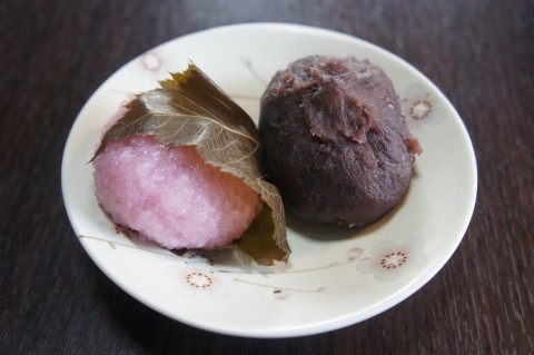 北海道の桜餅は関西(道明寺)風