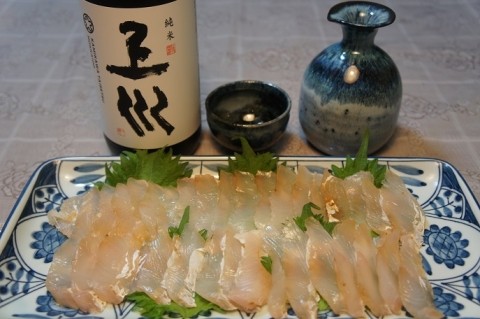 上川純米をオヒョウの昆布〆で～♪