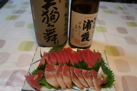 活〆ハマチ&マグロ刺身を天狗舞と浦霞で～♪