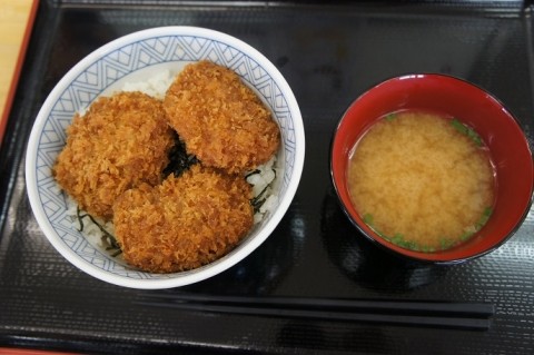 新潟県・くろさき茶屋さんのたれカツ丼