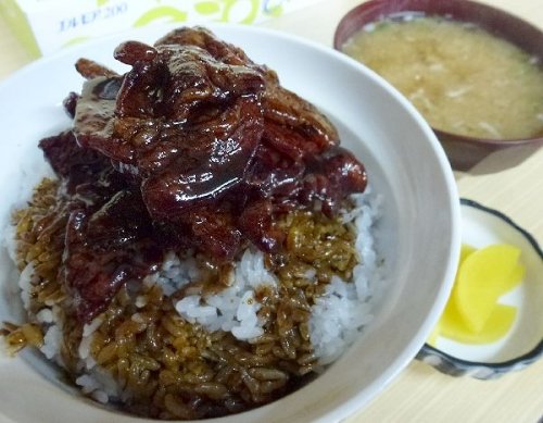 豚丼/味処 新橋
