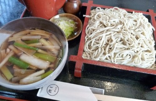かしわせいろ/そば処 一粒(いちりゅう)