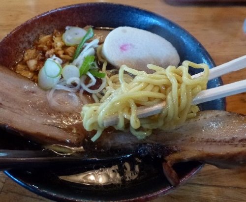 あぶり正油ラーメン/ロッキー自由が丘店