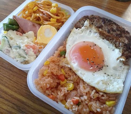 男の手弁当