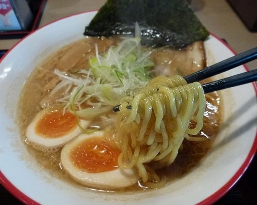醤油味玉らーめん/十勝らーめん 木の葉 清流店(移転)