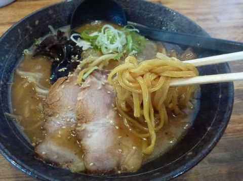 焼き醤油らーめん/らーめん　巌窟王