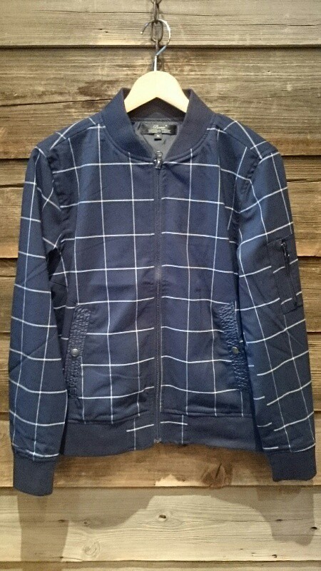 大人気のMA-1ジャケット!