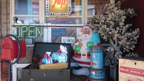 本日も変わらず営業しています!