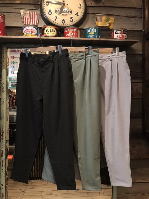 キレイにラフに万能パンツ