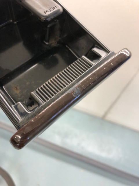 灰皿焦げ跡直し