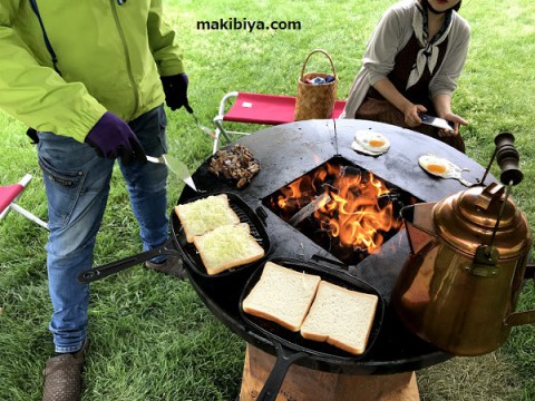 焚火とBBQとピザ窯とサウナと薪割りと