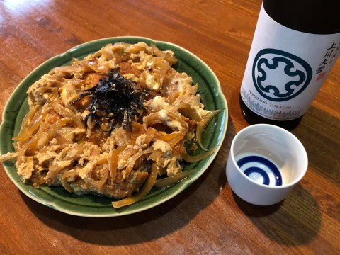 【昼酒　夕酒】緊急事態　暴風すぎる　こんな日は馬刺しでも食べて