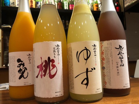 【昼酒 夜酒】桃のお酒も人気 ロックも良いけどソーダ割りも