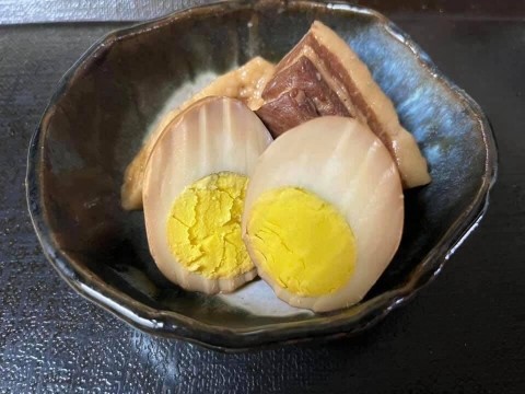 【昼酒　夜酒】熱々とろとろは『真だち天』だけじゃない　豚の角煮も