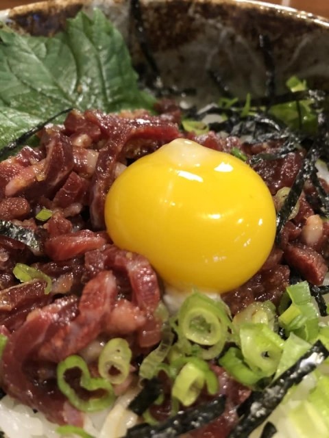 【昼酒　夜酒】春　花の季節が到来　のんびり昼酒　蕎麦屋酒