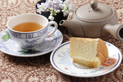 日曜喫茶館 シフォンケーキ200円~おいしいものカレンダー~