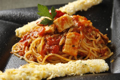 BERUWALA 太平洋産メカジキときのこのパスタ 1,200円