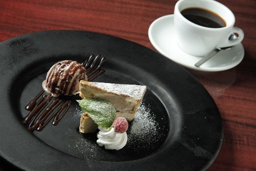 カフェダイニング SALVIA カタラーナ 500円