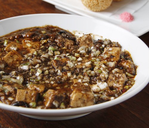 中国菜館 翡翠樓(ひすいろう)麻婆豆腐 750円