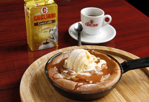 カフェダイニング SALVIA 鉄板パンケーキ 800円