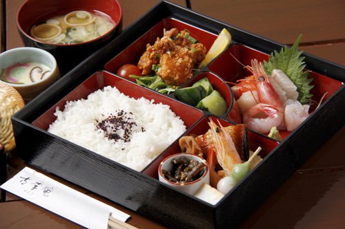 古季庵 いろり 宇宙(そら)(茶碗蒸し、味噌汁付) 1,000円