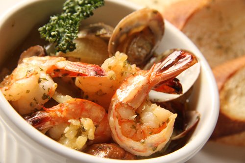 Tokachi Local dining&bar じんや 音更産なたね油のアヒージョ