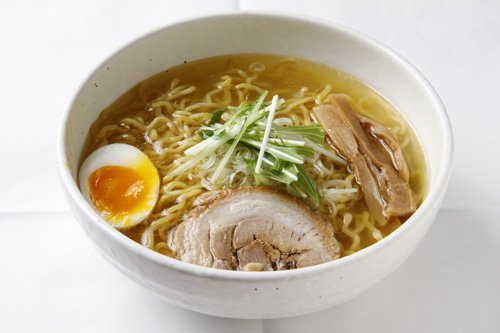 麺や いつき しおら~めん 700円