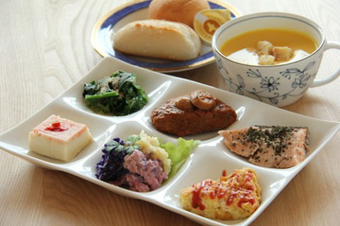 十勝おばんざい 天空 ランチビュッフェ 1,300円/土・日曜、祝日限定