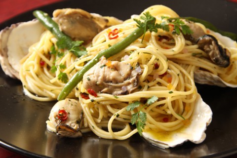 Petite ile manger　カキのクリームソースパスタ 1,500円