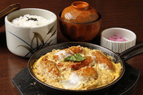 レストランひまわり カキとじ定食 990円
