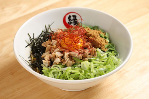麺屋 縁 enishi M-1 まぜそば 900円(追い飯付)