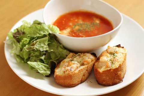 cafe chouchou ミネストローネセット 880円