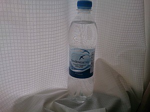 水はたくさん飲んだほうが良いのか?