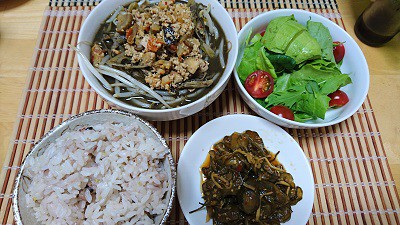 レシピーベジそぼろー担々麺ー餃子