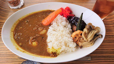 十勝にもダムカレーを!(願い)―三笠市「ミカサノ食堂」