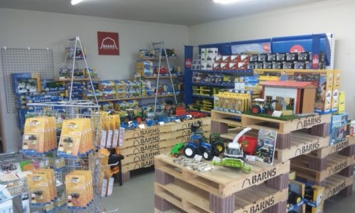 バーンズ×アグリファッション、新装オープン!