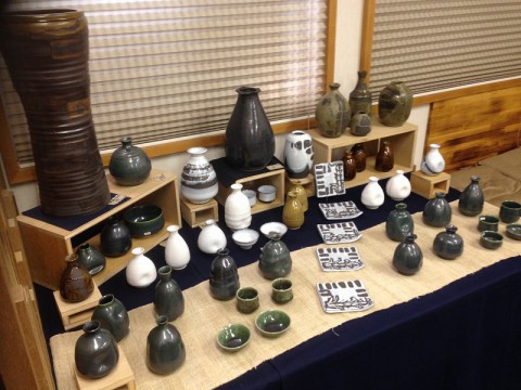 【本日より】清水知秀作陶展-花入れと徳利を集めて