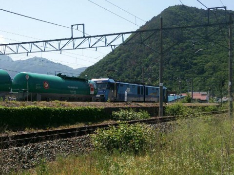 坂城の石油列車