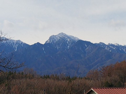 登った山をバックに列車を見るツアー、甲斐駒ヶ岳編