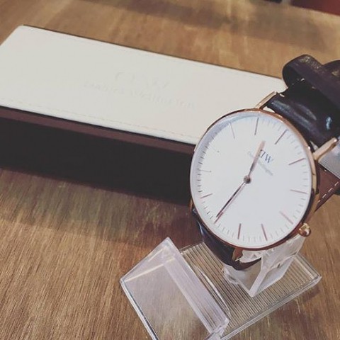 ダニエルウェリントン