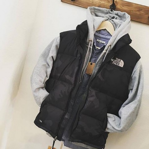 THE NORTH FACE ヌプシ700フィルダウンベスト!!