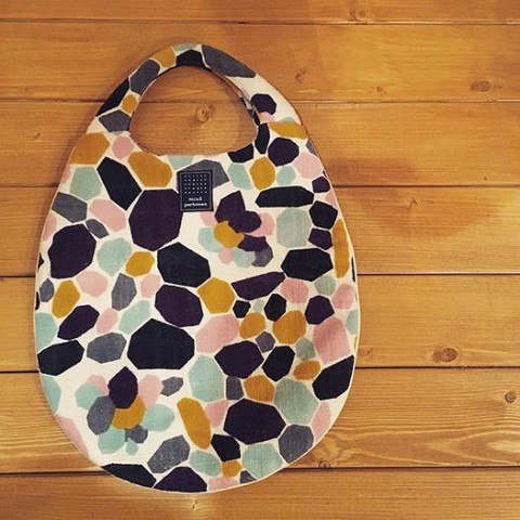 ミナペルホネン定番エッグバッグ入荷!!